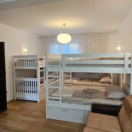 אכסניה Ihosteltr *